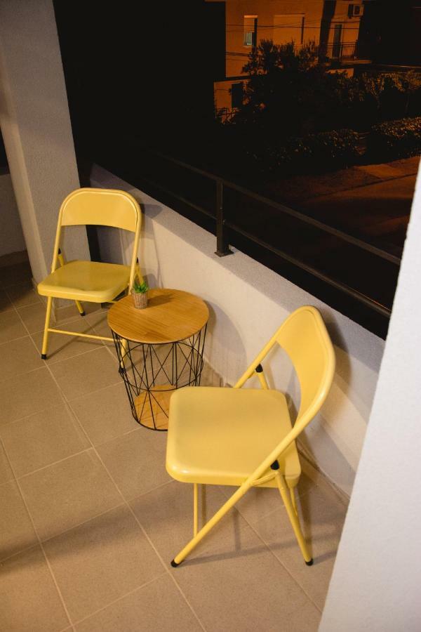 Vila Manuela Aparthotel Gevgelija Bagian luar foto