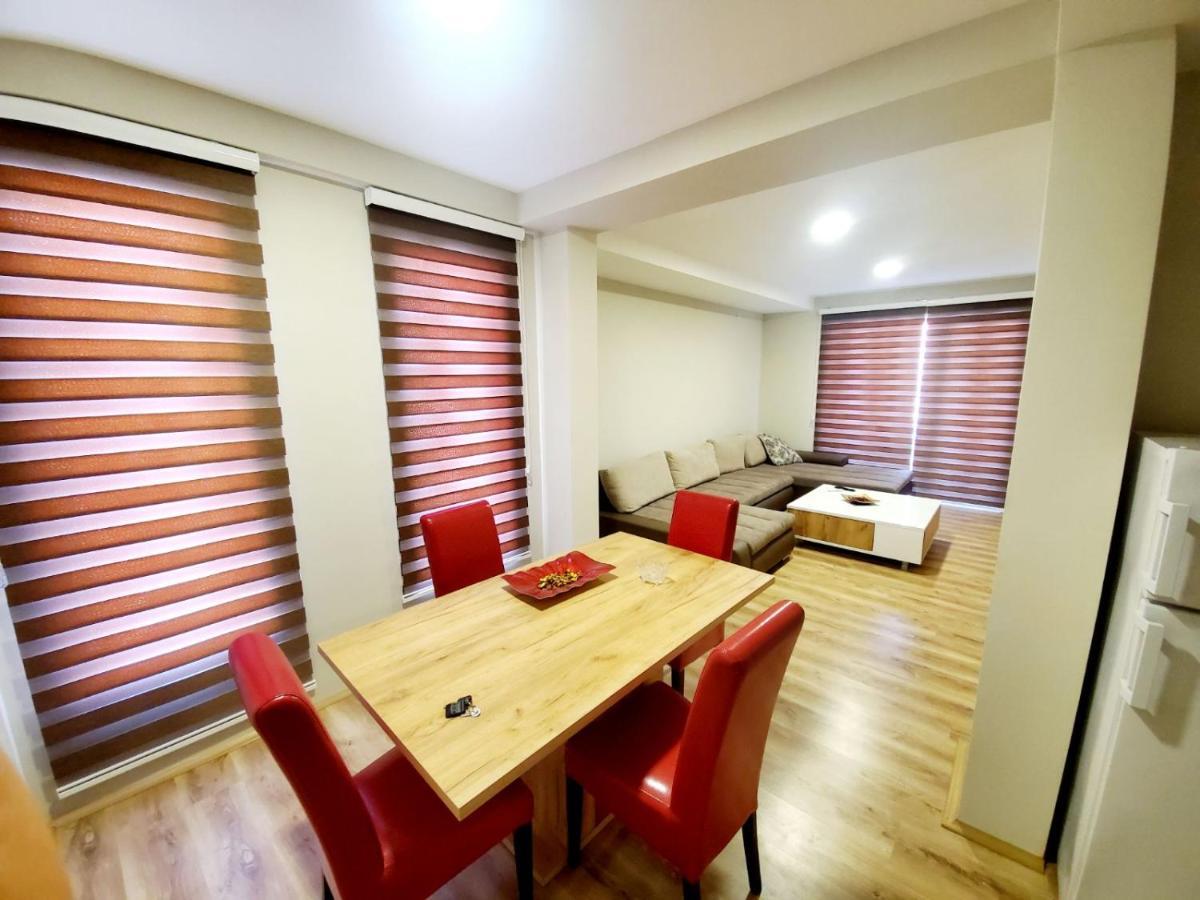 Vila Manuela Aparthotel Gevgelija Bagian luar foto